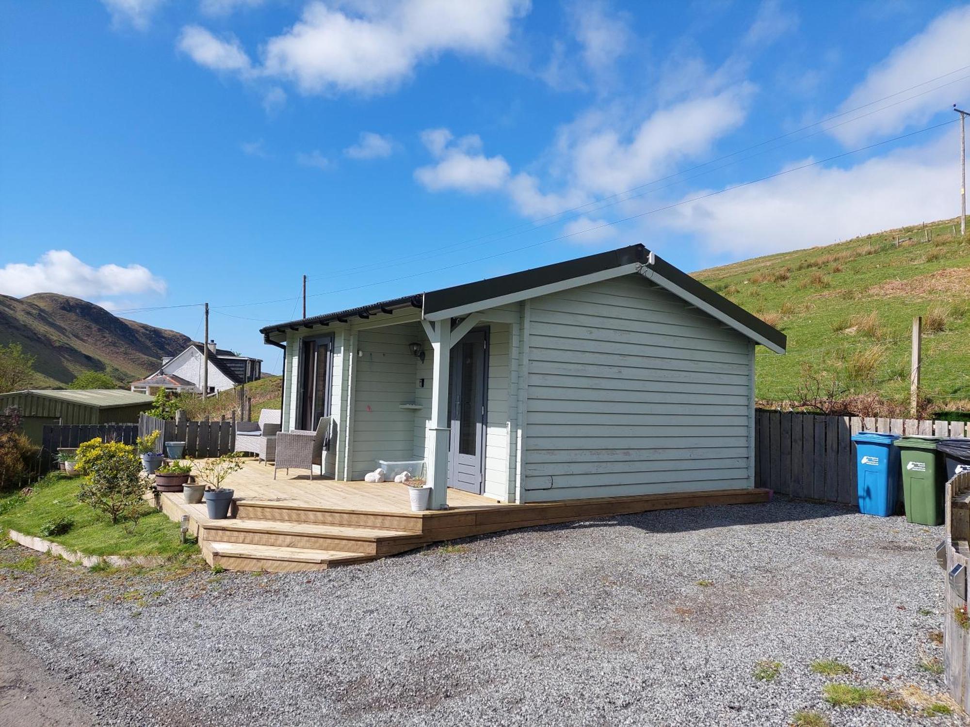 Crofters Cabin Bracadale Bagian luar foto